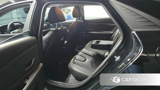 Hyundai Avante (CN7) 2022 Черный из Кореи, фото 2