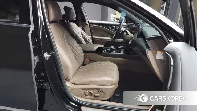 Kia K8 Hybrid 2024 Черный из Кореи, фото 2