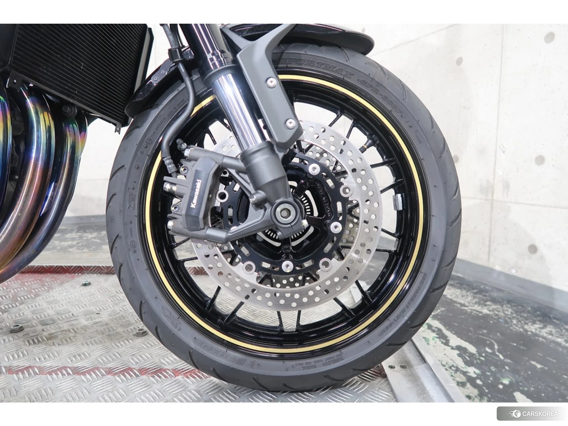 Kawasaki Z900RS CAFE 2022 из Японии
