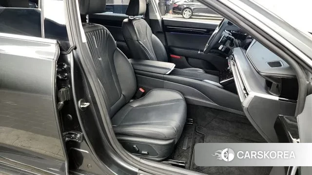 Hyundai Grandeur (GN7) 2023 Серый из Кореи, фото 2