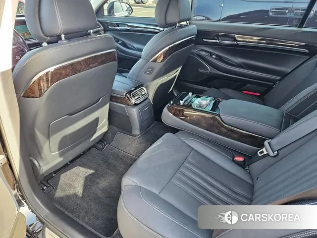 Genesis G90 2019 Черный из Кореи, фото 2