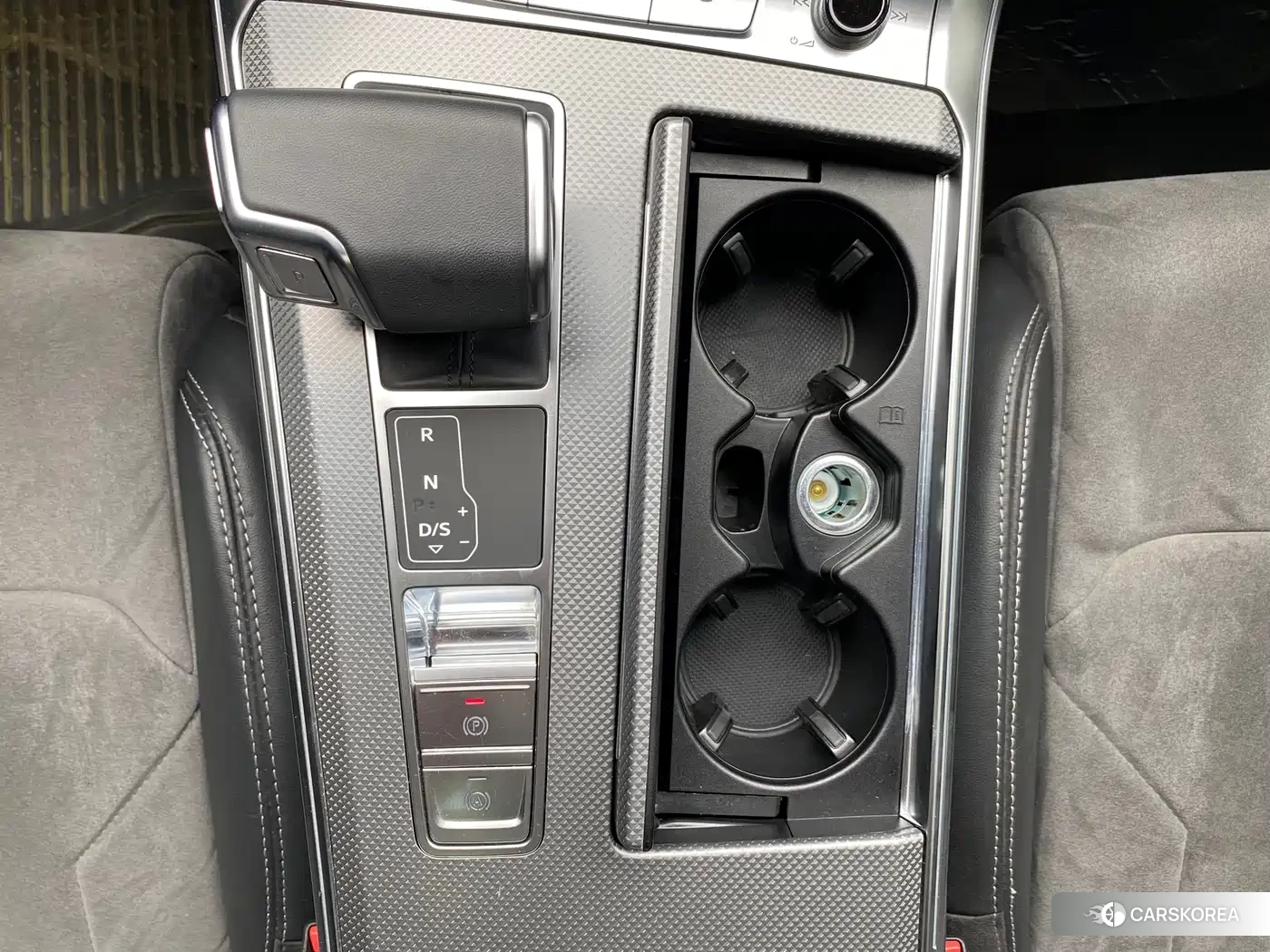 Audi A6L 2024 Черный из Китая, фото 2
