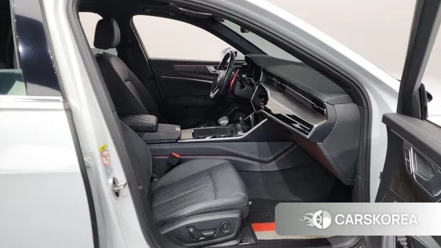 Audi A6 (C8) 2021 Белый из Кореи, фото 2