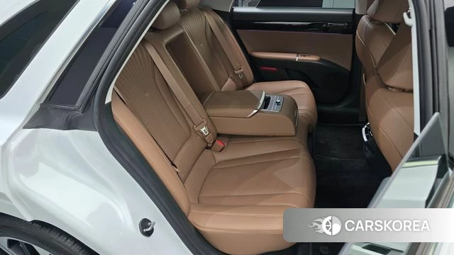 Hyundai Grandeur Hybrid (GN7) 2024 Белый из Кореи, фото 2