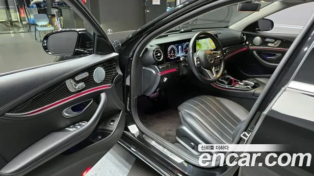 Mercedes-Benz E-Class W213 2019 Черный из Кореи, фото 2