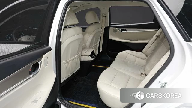 Hyundai The New Grandeur IG Hybrid 2022 Белый из Кореи, фото 2