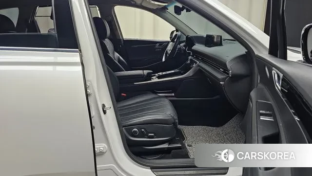 Genesis GV80 2022 Белый из Кореи, фото 2