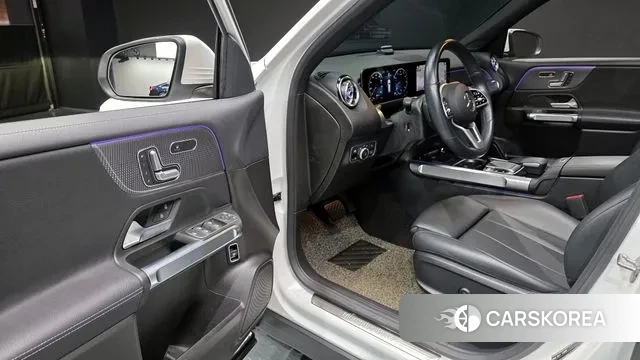 Mercedes-Benz GLB-Class X247 2020 Белый из Кореи, фото 2