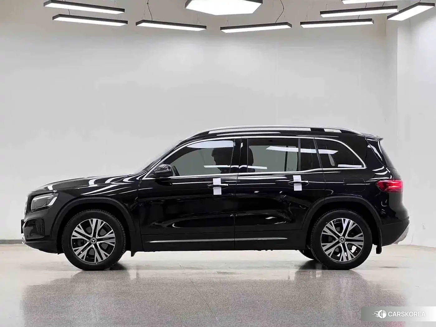 Mercedes-Benz GLB 2024 Черный из Китая, фото 2