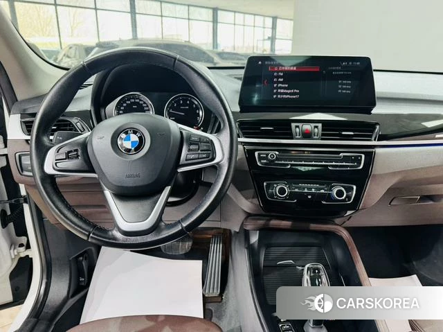 BMW X1 2021 Белый из Китая, фото 2