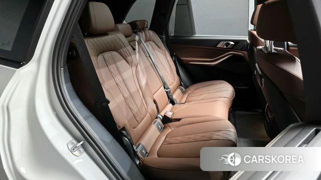 BMW X5 (G05) 2025 Белый из Кореи, фото 2