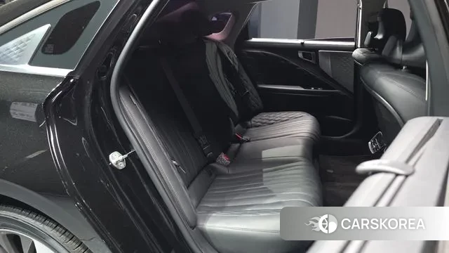 Kia K8 Hybrid 2022 Черный из Кореи, фото 2