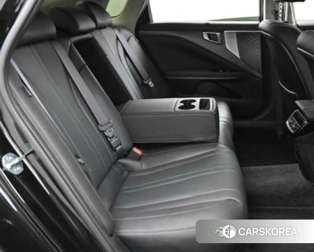 Kia K8 2022 Черный из Кореи, фото 2