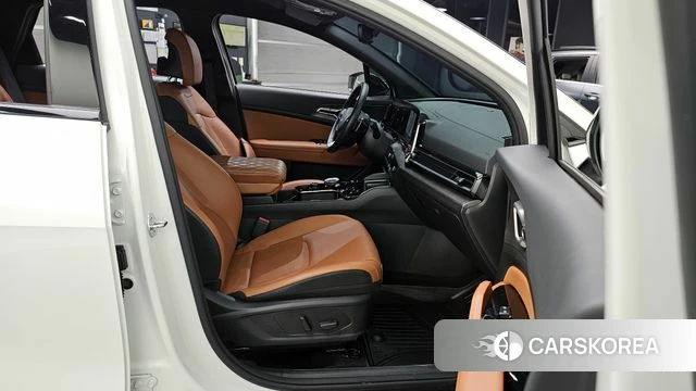 Kia Sportage 5th Generation 2024 Белый из Кореи, фото 2