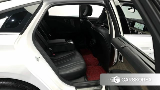 Kia K8 2023 Белый из Кореи, фото 2