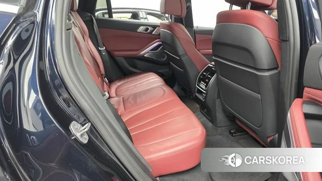 BMW X6 (G06) 2021 Черный из Кореи, фото 2