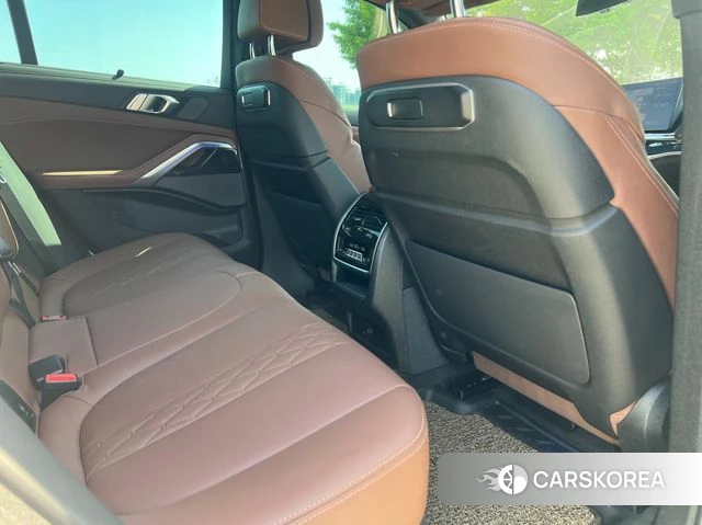 BMW X6 (G06) 2024 Белый из Кореи, фото 2