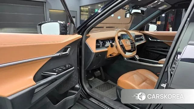 Ssangyong Torres 2024 Черный из Кореи, фото 2