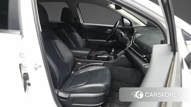 Kia Sportage 5th Generation 2021 Белый из Кореи, фото 2