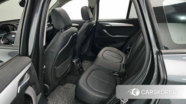 BMW X1 (F48) 2018 Серый из Кореи, фото 2