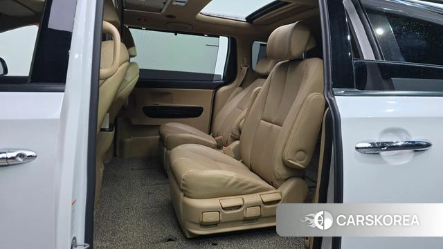 Kia The New Carnival 2018 Белый из Кореи, фото 2