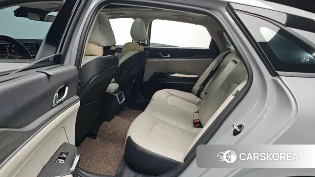Kia The New K5 3rd generation 2023 Серебристо-серый из Кореи, фото 2