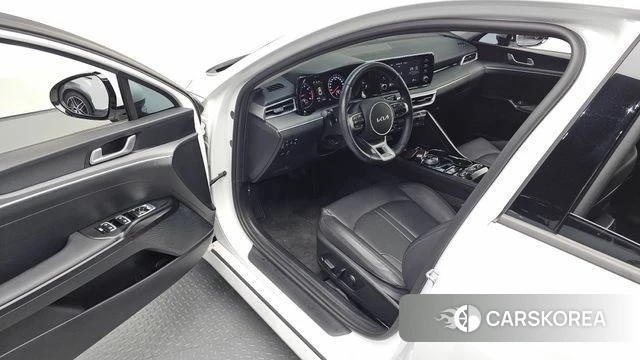 Kia K5 3rd generation 2022 Белый из Кореи, фото 2