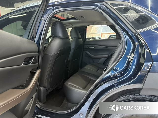 Mazda CX-30 2022 Синий из Китая, фото 2