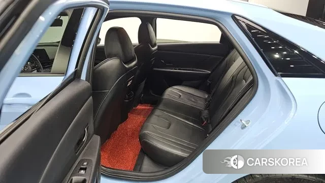 Hyundai Avante (CN7) 2022 Небесно-голубой из Кореи, фото 2