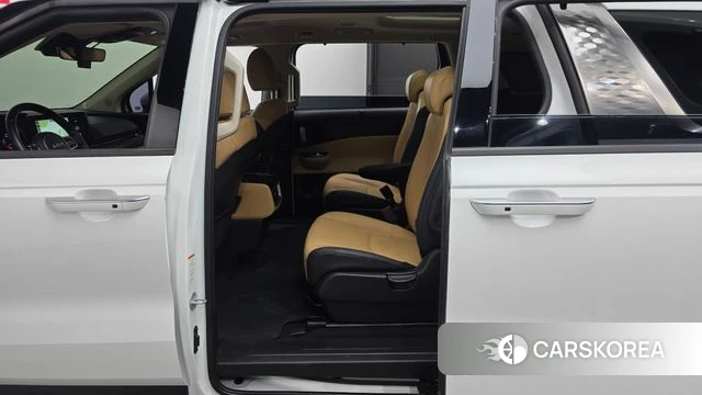 Kia Carnival 4th generation 2022 Белый из Кореи, фото 2