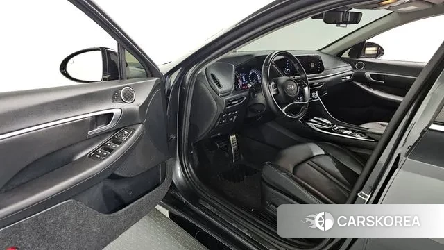 Hyundai Sonata (DN8) 2021 Черный из Кореи, фото 2