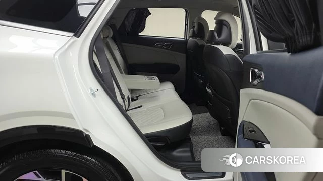 Kia Sportage 5th Generation 2024 Белый из Кореи, фото 2