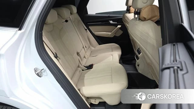 Audi Q5 (FY) 2022 Белый из Кореи, фото 2