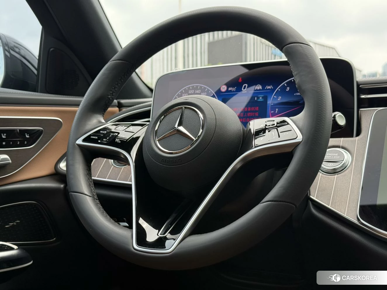 Mercedes-Benz E-Class 2024 Черный из Китая, фото 2