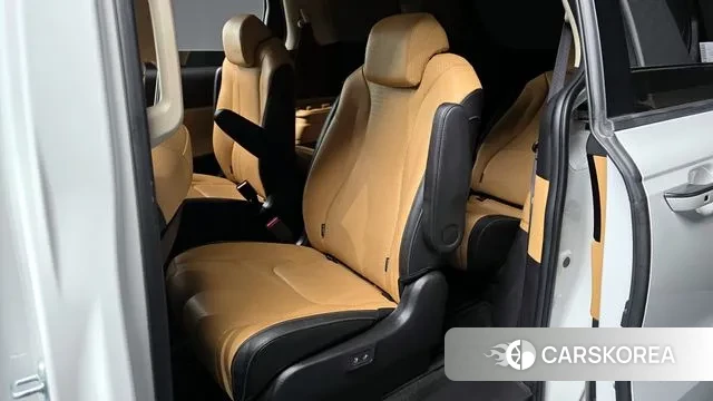 Kia Carnival 4th generation 2023 Белый из Кореи, фото 2