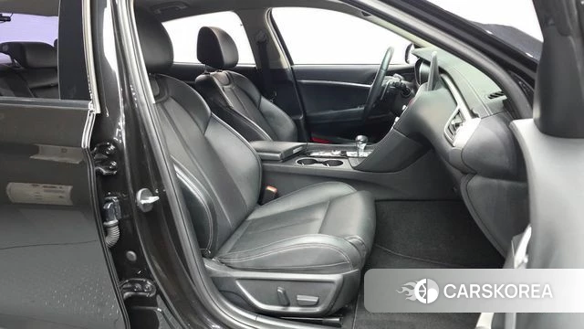 Genesis G70 2019 Черный из Кореи, фото 2