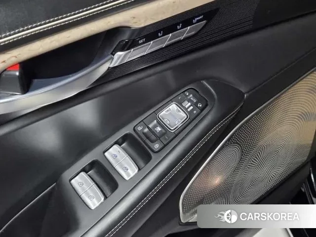 Genesis G90 2021 Черный из Кореи, фото 2