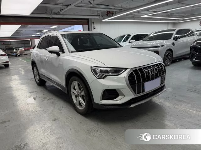 Audi Q3 2022 Белый из Китая, фото 2