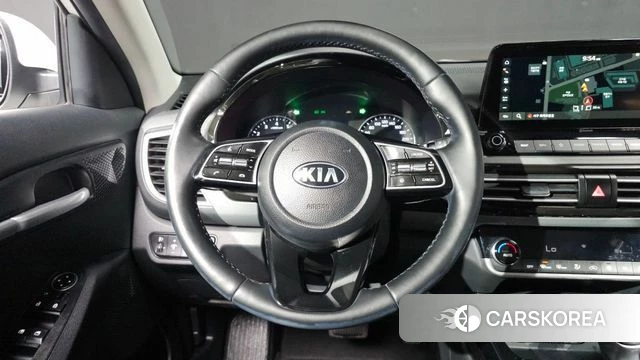 Kia Seltos 2021 Белый из Кореи, фото 2