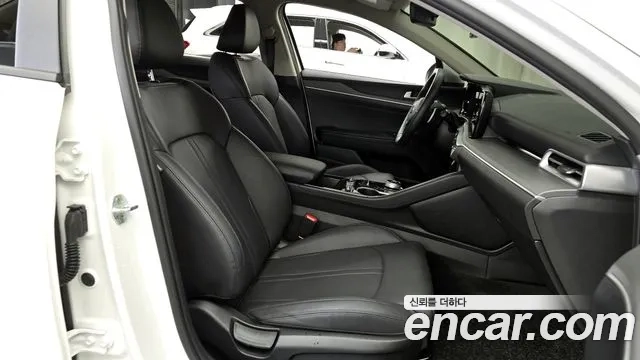 Kia K5 3rd generation 2020 Белый из Кореи, фото 2