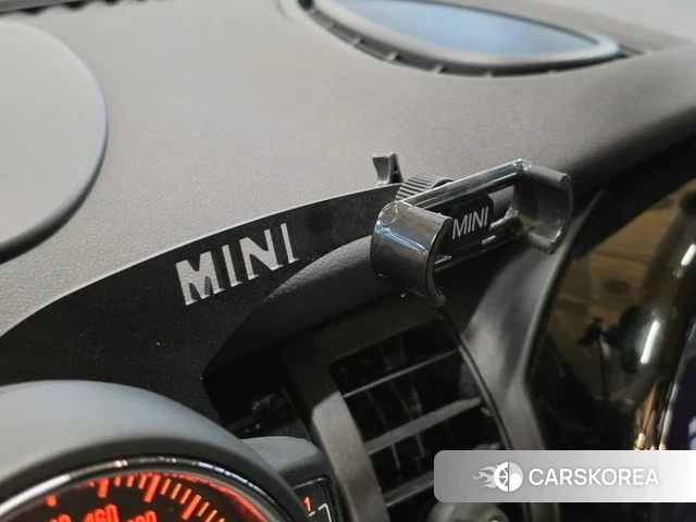 Mini Cooper 2020 Жемчужный цвет из Кореи, фото 2