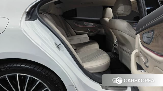 Mercedes-Benz CLS-Class C257 2023 Белый из Кореи, фото 2