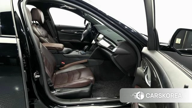Cadillac CT6 2019 Черный из Кореи, фото 2