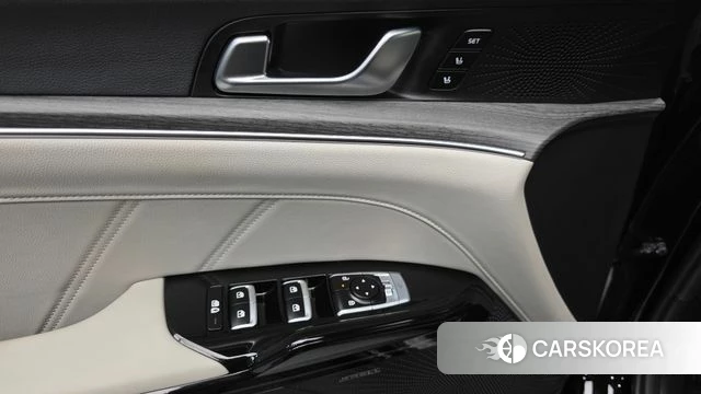 Kia The New K5 3rd generation 2025 Черный из Кореи, фото 2