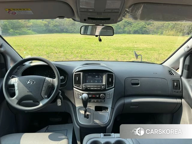 Hyundai The New Grand Starex 2019 Желтый из Кореи, фото 2