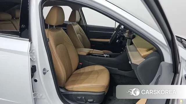 Hyundai Sonata D Edge (DN8) 2023 Белый из Кореи, фото 2