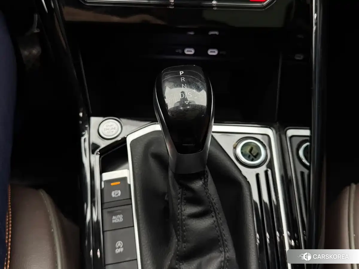 Volkswagen Tayron 2023 Белый из Китая, фото 2
