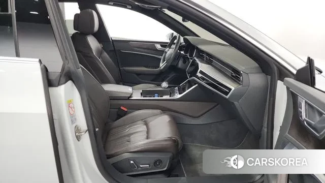 Audi A7 (4K) 2020 Белый из Кореи, фото 2