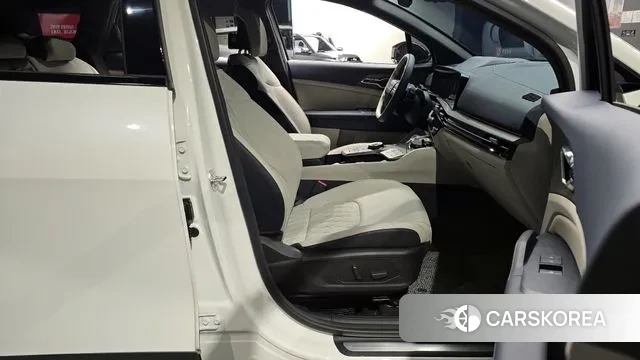 Kia The New Sportage 5th Generation 2025 Белый из Кореи, фото 2