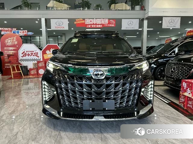 Toyota Saina 2026 Черный из Китая, фото 2